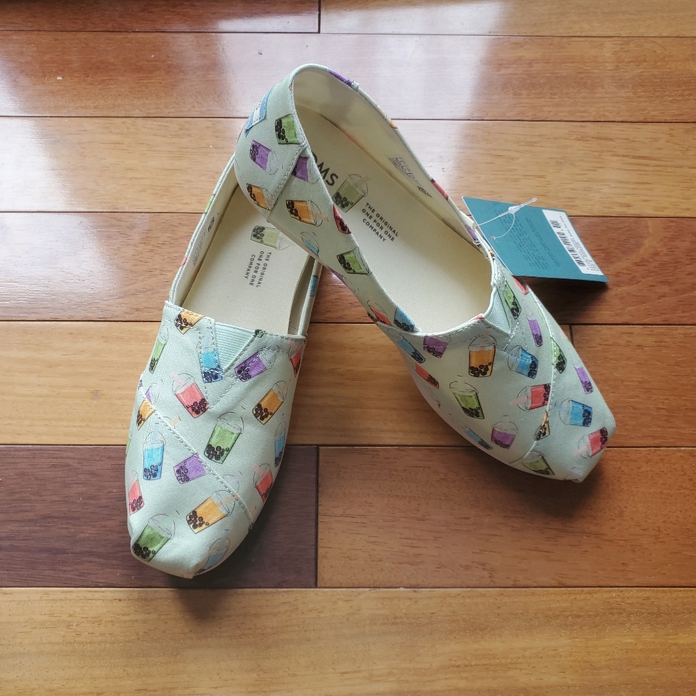 BNWT Matcha Boba Toms